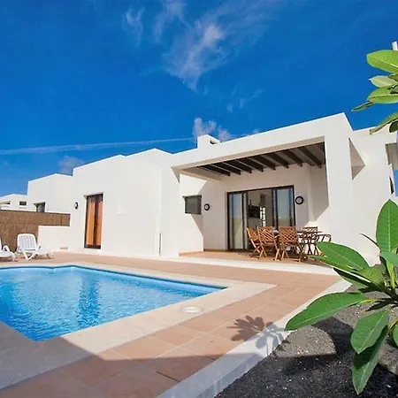 Ereza Buganvillas Hotel